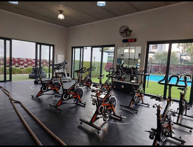 1 BEDROOM APARTMENT FOR SALE IN PETERVALE